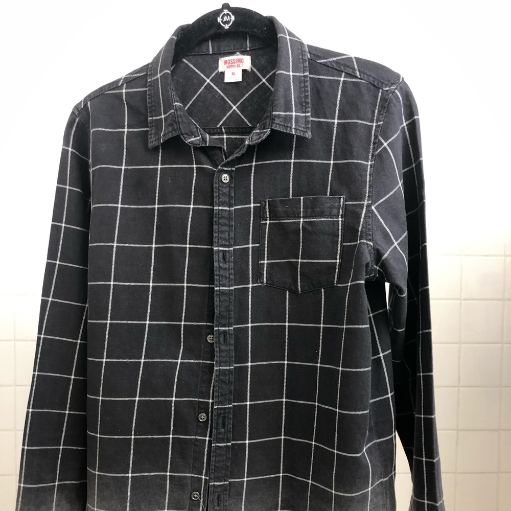 Long sleeve button down shirt